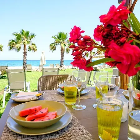 Pebble アパート オロクリニ