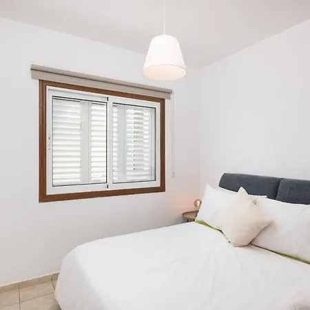 Apartment Pebble